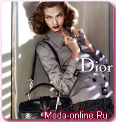 Лицом кампании Dior стала семнадцатилетняя модель Карли Клосс