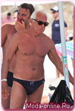 В 77 лет Джорджио Армани демонстрирует идеальное тело