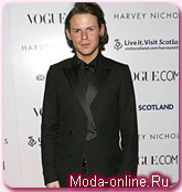 Кристофер Кейн создаст коллекцию аксессуаров для Versace
