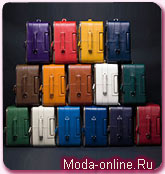 Коллекция разноцветных кейсов от Prada